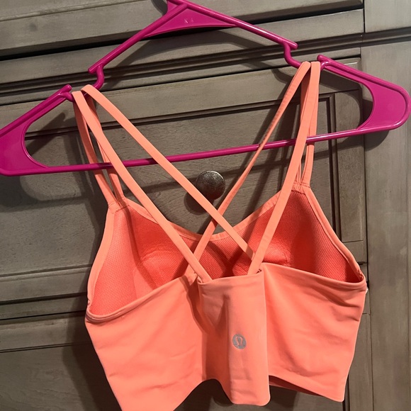 Lulu like a cloud longline bra - Picture 2 of 2